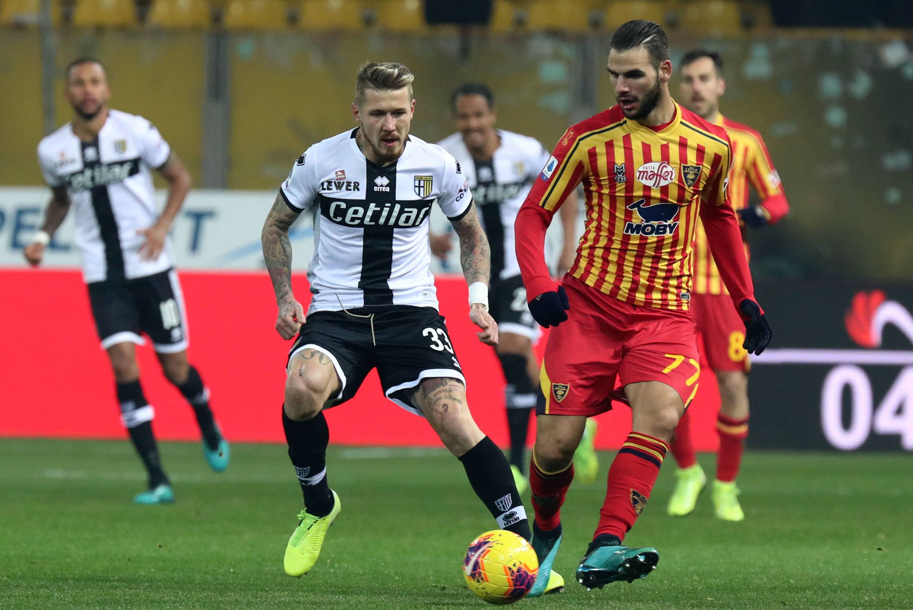 关于赛前欧篮联焦点战，亚特兰大豪取连胜，压力陡增，更衣室氛围转暖的信息