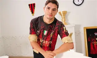 包含冲刺阶段AC米兰调整名单以备中超；更衣室发声环节打磨；底气十足；训练强度明显提升的词条-九游体育网站