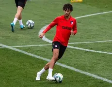 朱婷亮相科内利亚诺女排比赛视频-九游游戏平台